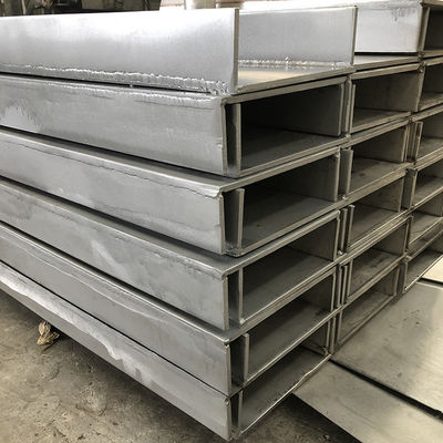 고 정밀 C 채널 철 Hot Rolled U Shape Embedded Truck Beam Channel Steel Grade Q195 Q235 Q345 건설용