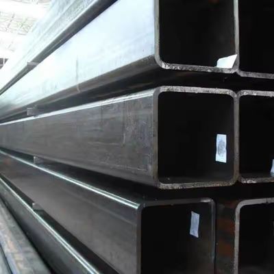 고온 롤링 AISI 1020 자동차 등급 S355JR 탄소 검은 철 페인트 표면 20x20mm 무縫鋼