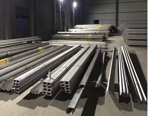 U 채널 핫 롤 라이트 웨이트 C 고객 요구 사항으로 길이로 철강 채널 섹션